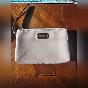 Michael Kors Cream Wristlet Clutch - Like New